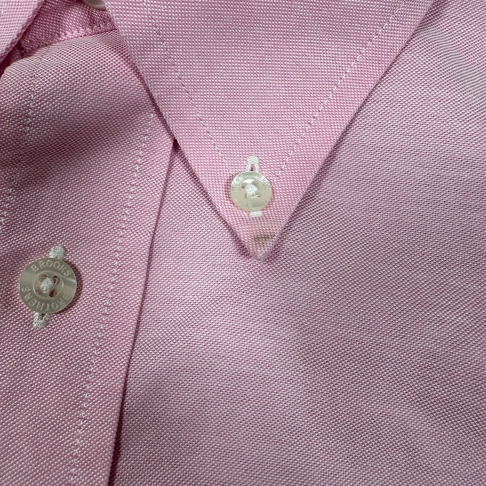 Brooks Brothers Shirt Mens Size XL Pink Madison Short Sleeve Button Down STAIN - Picture 2 of 8